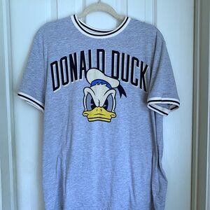 Disney Donald Duck Gray Short Sleeve Tee